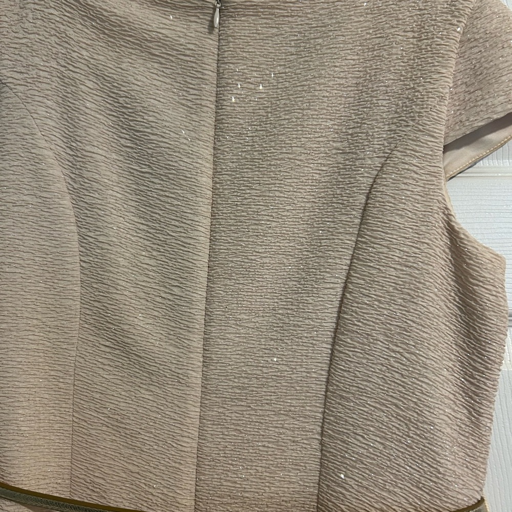 Dress - Picture 6 of 7